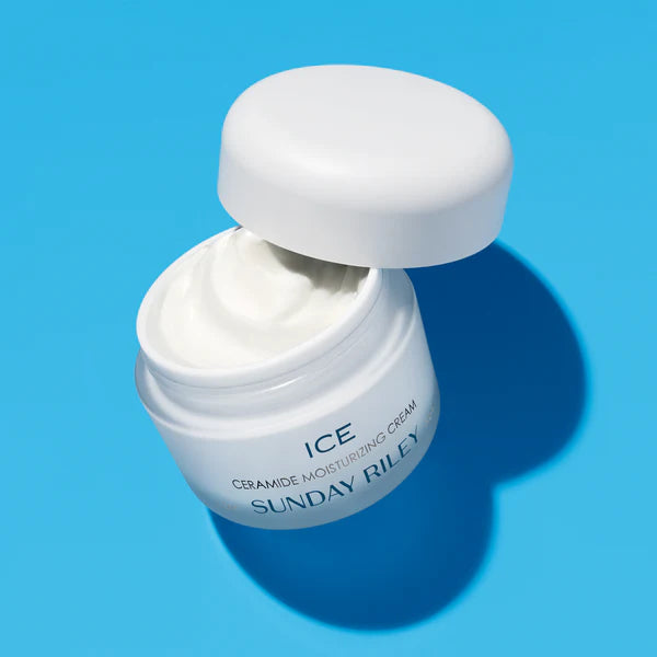 Crema humectante con ceramidas ICE en tamaño mini/de viaje de Sunday Riley con vitamina F