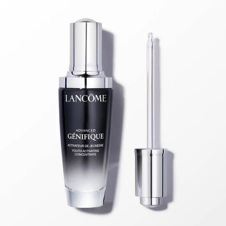 Suero facial potenciador de luminosidad Advanced Génifique en tamaño mini/de viaje de Lancôme