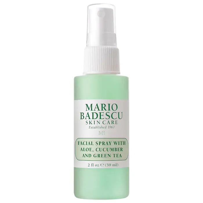 Spray facial Mario Badescu tamaño mini/de viaje con aloe, pepino y té verde